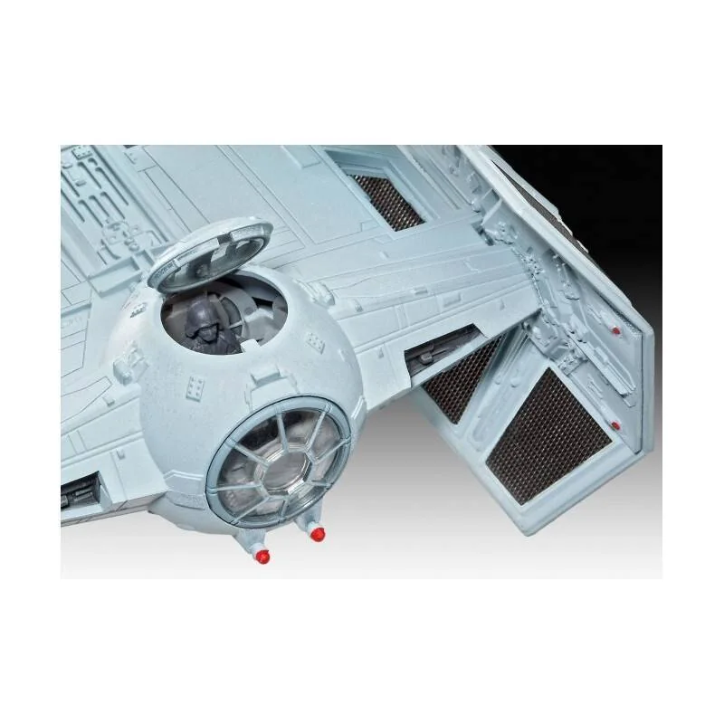 DARK VADER TIE FIGHTER 1/121 Revell