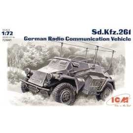Sd.Kfz.261 radio communication vehicle Model kit