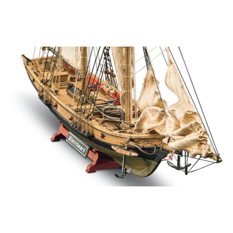 BLACKBEARD Corsair Sloop 