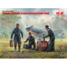 ICM: German Luftwaffe Ground Personnel(1939-1945)(3 figures) in 1:32