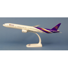 Thai Airways Boeing 777-300ER HS-TKZ “Sulalivan” Die-cast
