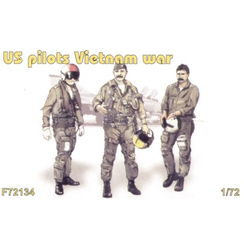 US Pilots Vietnam x 3 all standing