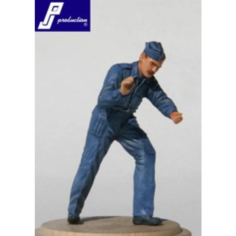 WWII RAF ground crew figure