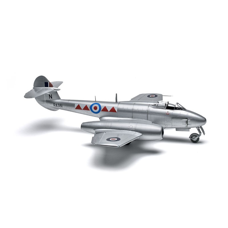 Gloster Meteor F.4 Airplane model kit