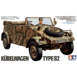 Kubelwagen Type 82 & seated driver figure Model kit