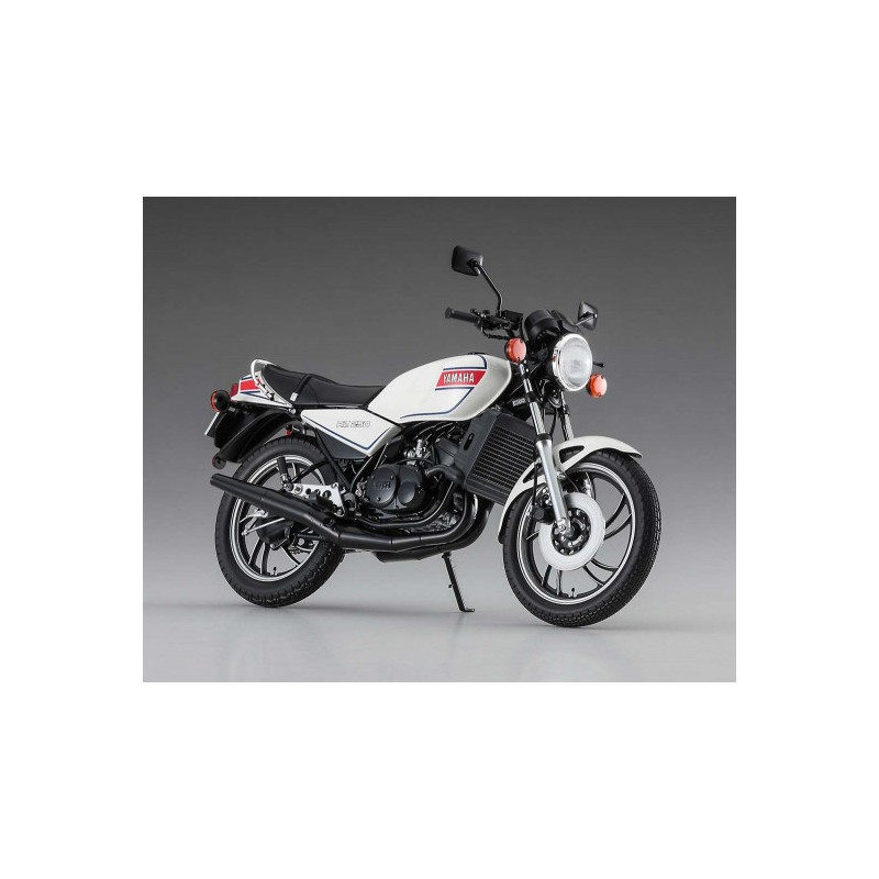 Yamaha RZ250 (4L3) 1980 BK13 1:12 motorcycle plastic model kit 