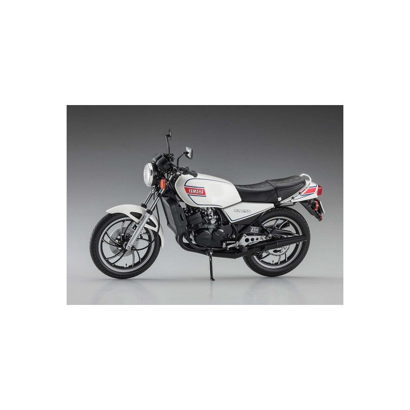 Yamaha RZ250 (4L3) 1980 BK13 1:12 motorcycle plastic model kit Model motorcycle