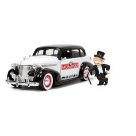 Monopoly 1/24 Hollywood Rides 1939 Chevrolet Master Deluxe with Monopoly Figure 