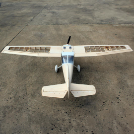 Radio-controlled thermal aircraft CESSNA 152 AEROBAT 20cc MASTER SCALE KIT 