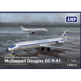 McDonnell-Douglas DC-9-41 (Scandinavian Airlines) Model kit 