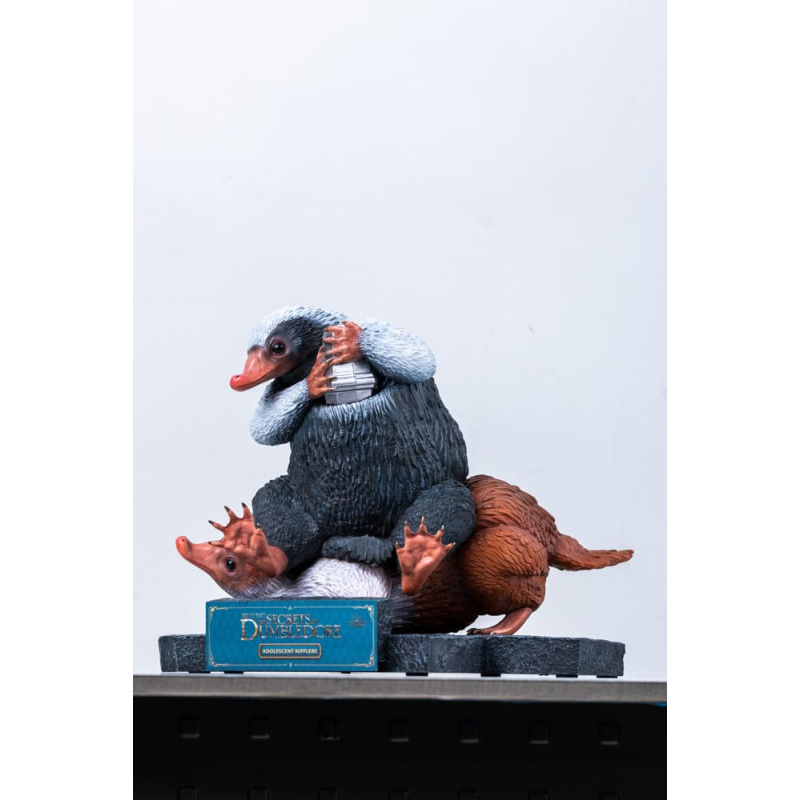 Fantastic Beasts Life-Size statue 1/1 Niffler 2 22 cm