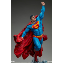 DC Comics Premium Format Superman Statue 84 cm