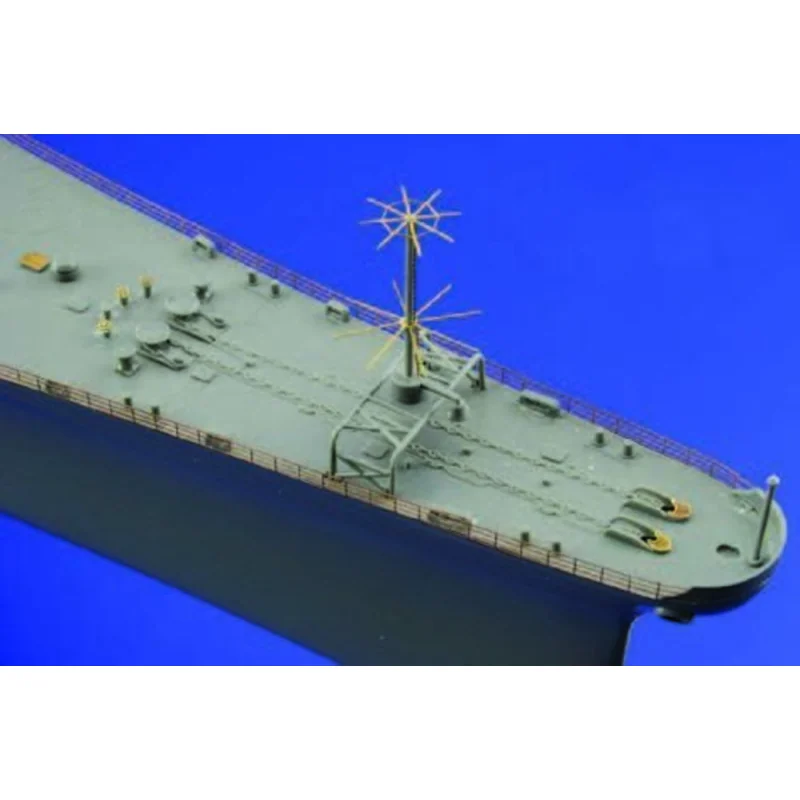 USS New Jersey (designed to be assembled with model kits from Tamiya)