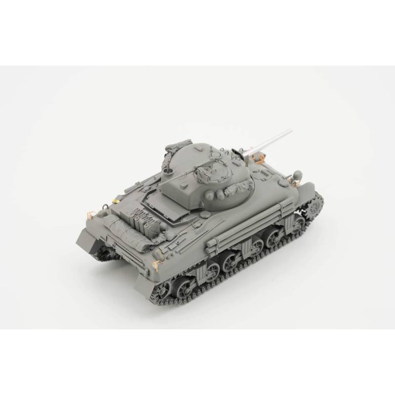 BORDER MODEL: 1/35; Sherman M4A1 Mid production with PE, metal barrel, 3D light guards and stowage Military model kit