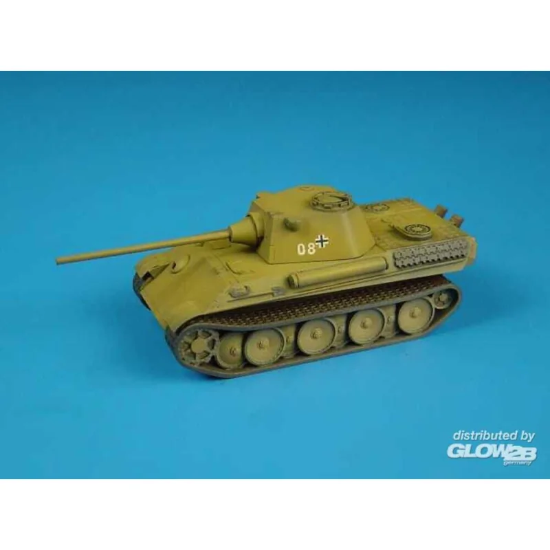 Panther ausf F Schmallturm Model kit 