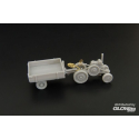 Tractor Svoboda with trailer Military model kit