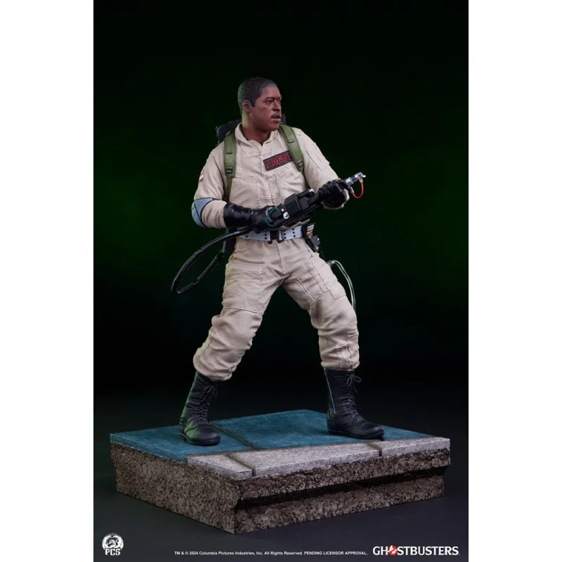 Ghostbusters - Premier Series 1/4 Winston Statue 48 cm