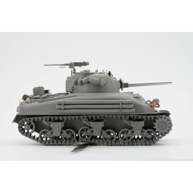 BORDER MODEL: 1/35; Sherman M4A1 Mid production with PE, metal barrel, 3D light guards and stowage