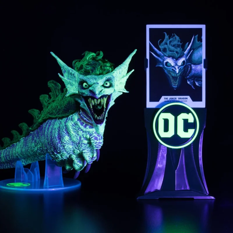 Dark Nights: Metal DC Multiverse - The Joker Dragon Glow in the Dark Edition (Gold Label) McFarlane Toys