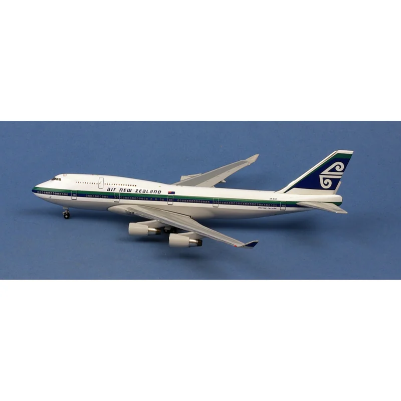 Air New Zealand Boeing 747-400 ZK-SUH Die-cast 