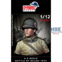 U.S. Medic during the Battle of the Bulge 1:12 Figure 