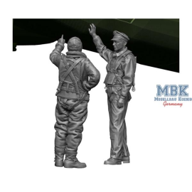 WW2 US Bomber Pilot + Crew on the ground 1:48 Figure 