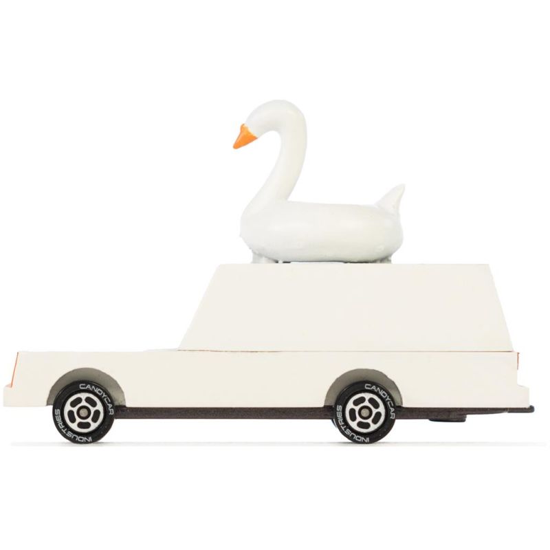 Candycar World - White Swan Wagon 