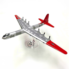 B-36 Peacemaker 1:184 plastic model airplane Model kit 