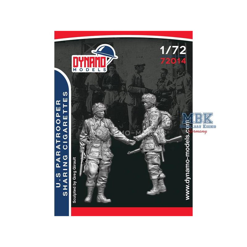 U.S. Paratroopers Sharing Cigarettes 1:72 Figure 