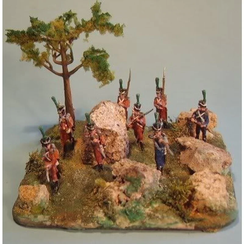 French Chasseurs in action poses. 32 figures per box