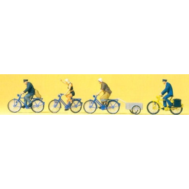 Cyclists and bike trailer Figure