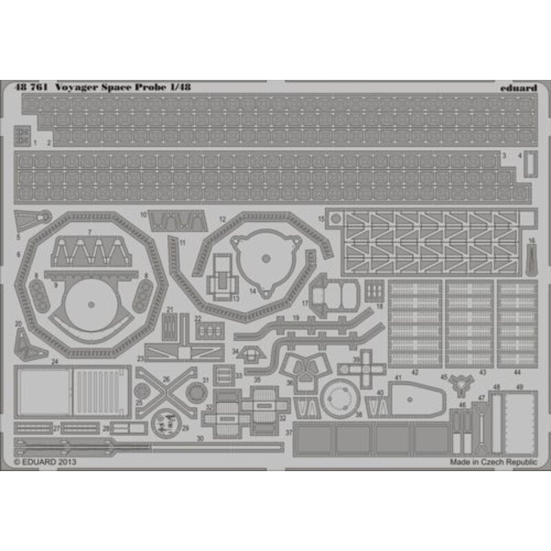 Voyager Space Probe 1/48 (designed to be used with Hasegawa Kits) 