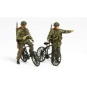 British paratroopers and Bikes Model kit