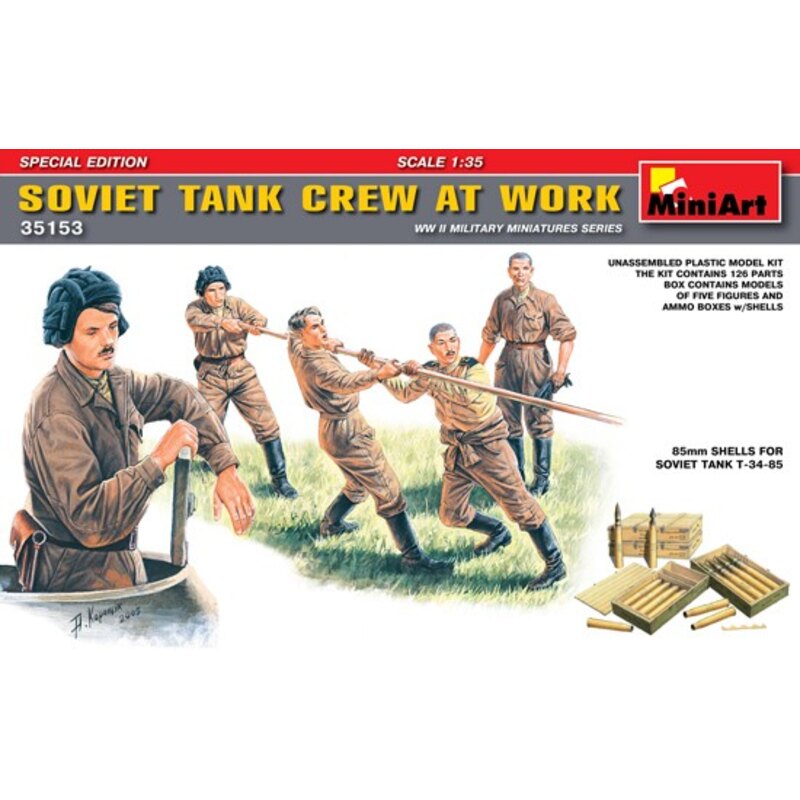 Soviet Tank Crew (WWII) at Work (Special Edition) includes 85mm shells and packing cases for T-34-85