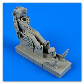 Russian pilot with KS -4 ejection seat for Sukhoi Su-7/Sukhoi Su-9/Sukhoi Su-11/Sukhoi Su-15/Sukhoi Su- 17 ... Figure