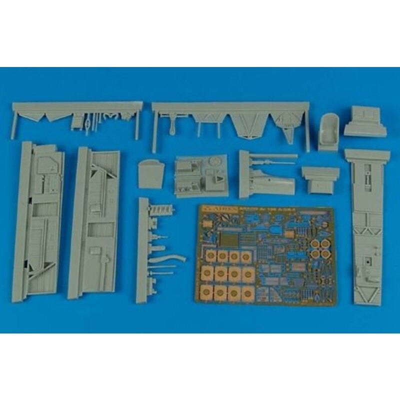 Arado Ar 196A-3/Arado Ar 196A-4 cockpit set (designed to be assembled with model kits from Italeri)