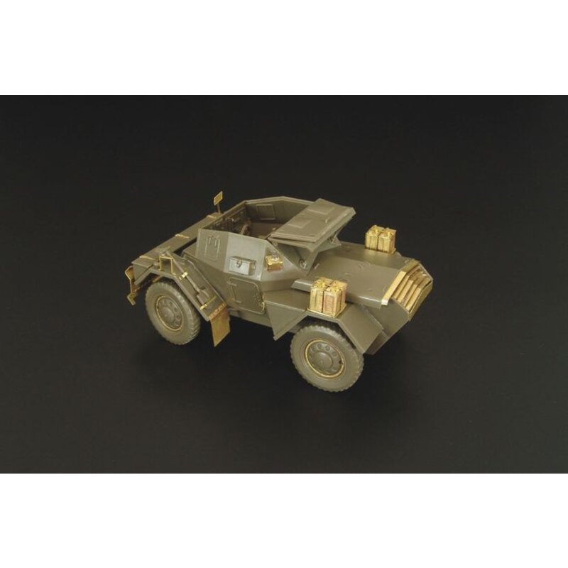 British Scout Car Dingo Mk.II (designed to be used with Tamiya kits)